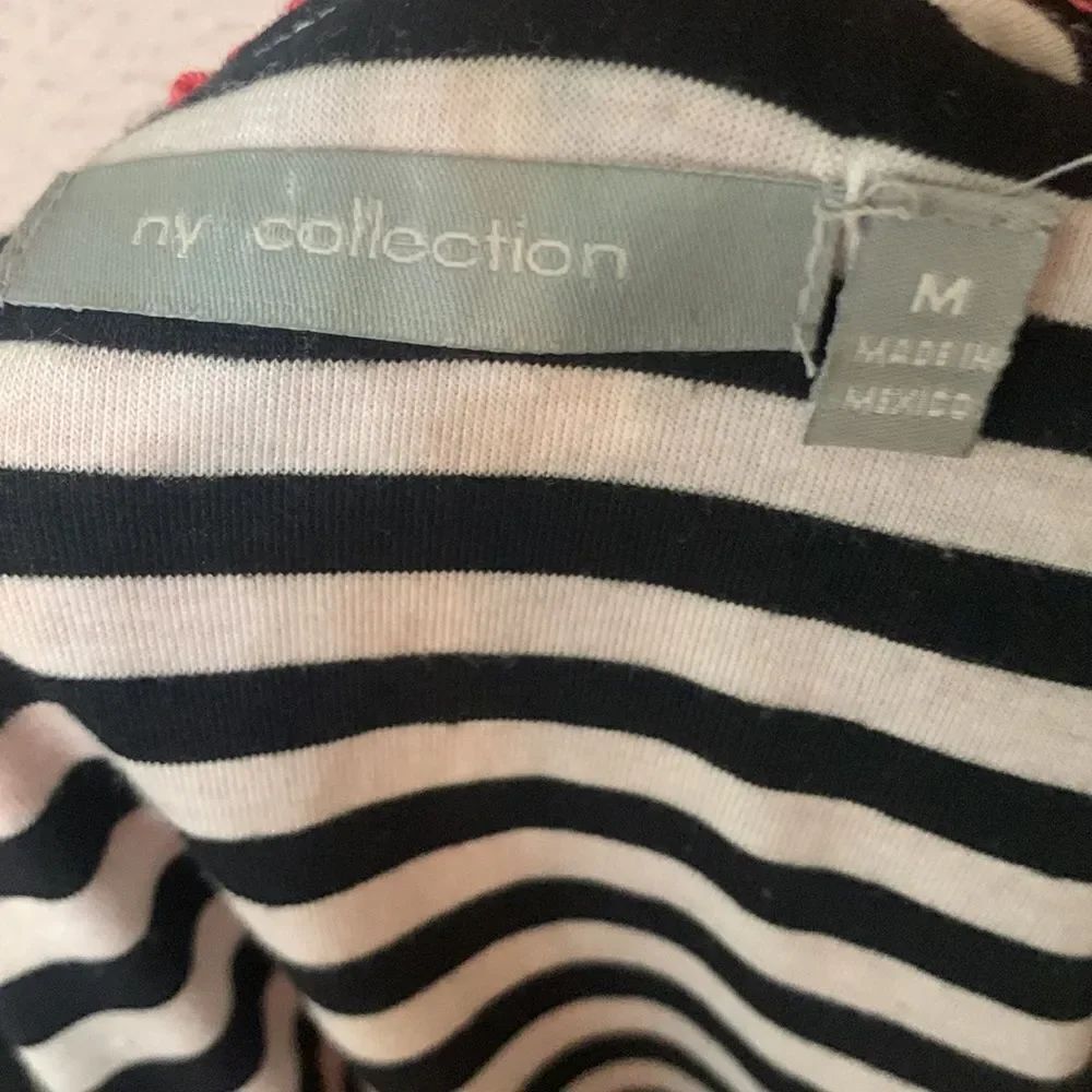 3for$20 blouse medium  - Picture 3 of 3